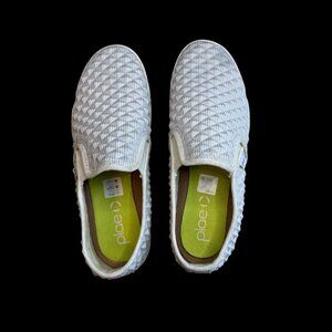 Unisex PLAE Marten slip on shoes men's size 9 women's size 10.5